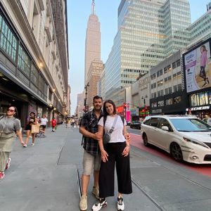 Meet your Posher, Yro